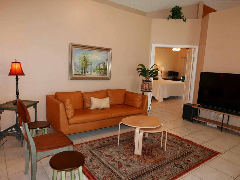 7614 Colony Lake Drive - Photo 4