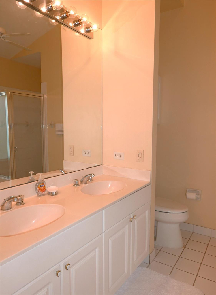 7614 Colony Lake Drive - Photo 18