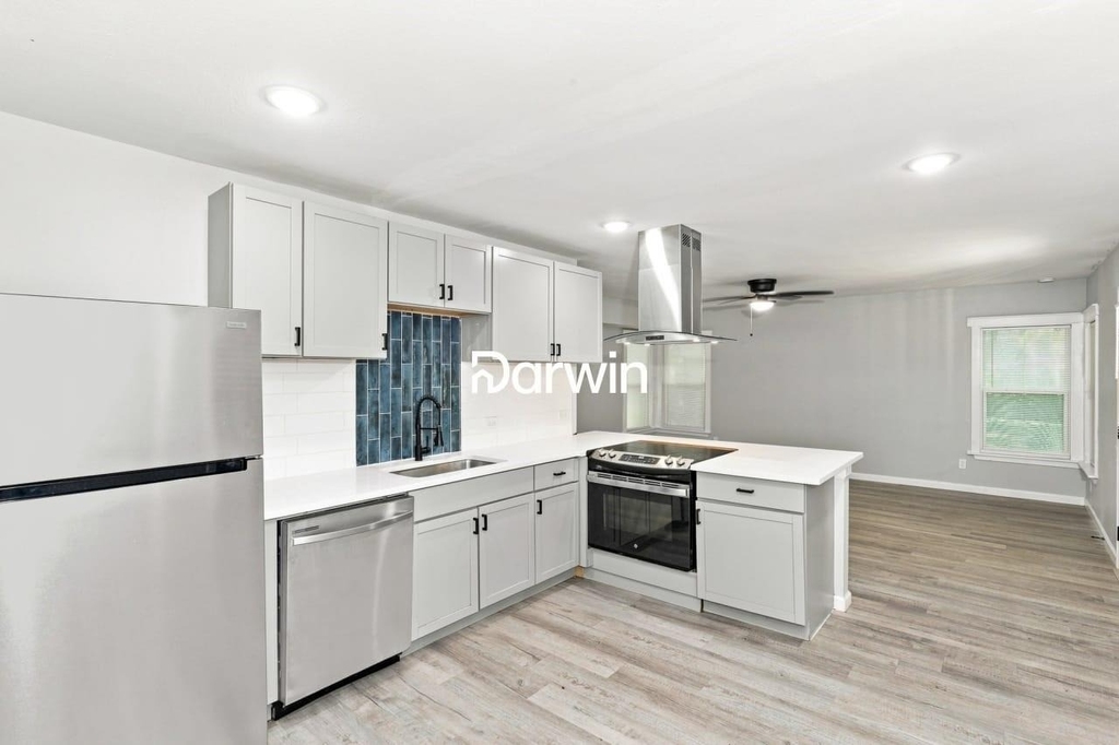 4328 Waits Avenue - Photo 1