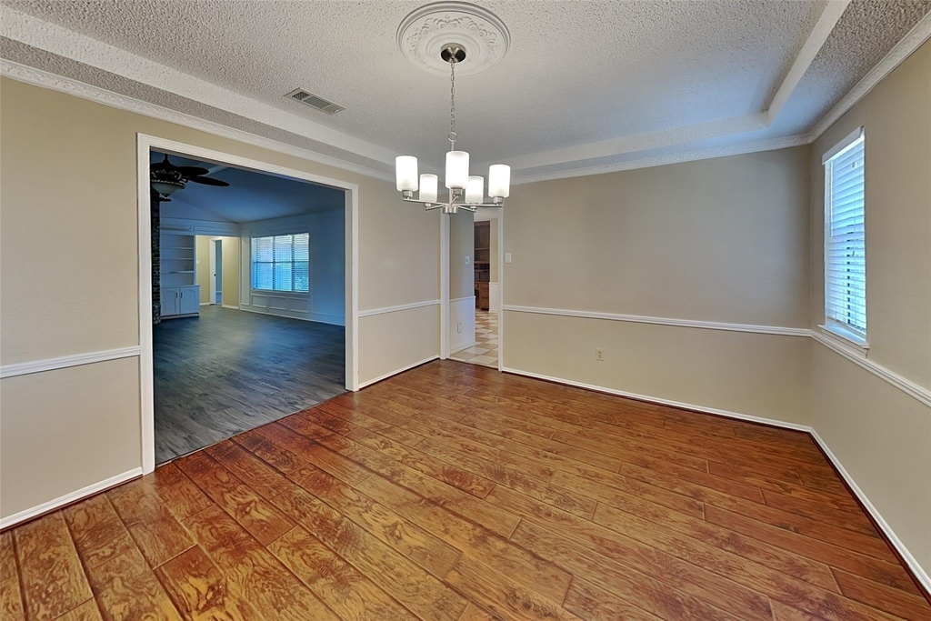 8 Lake Forest Drive - Photo 7