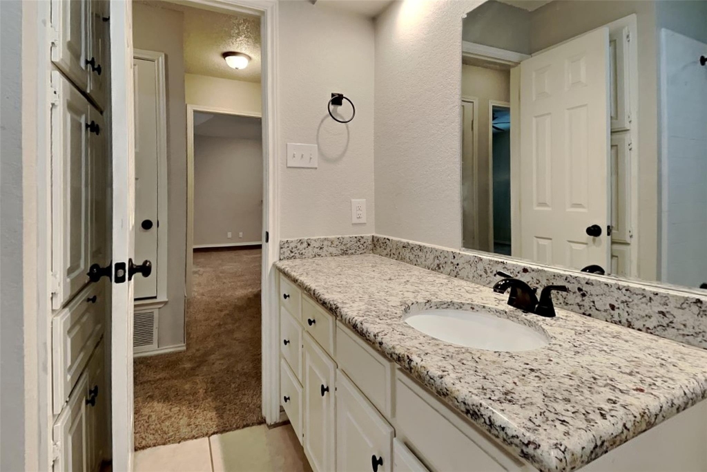 5402 Summit Peak Drive - Photo 19