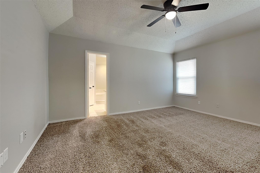 5402 Summit Peak Drive - Photo 12