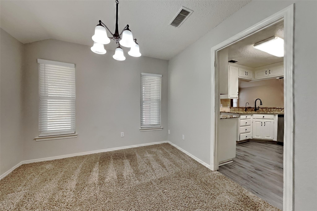 5402 Summit Peak Drive - Photo 9
