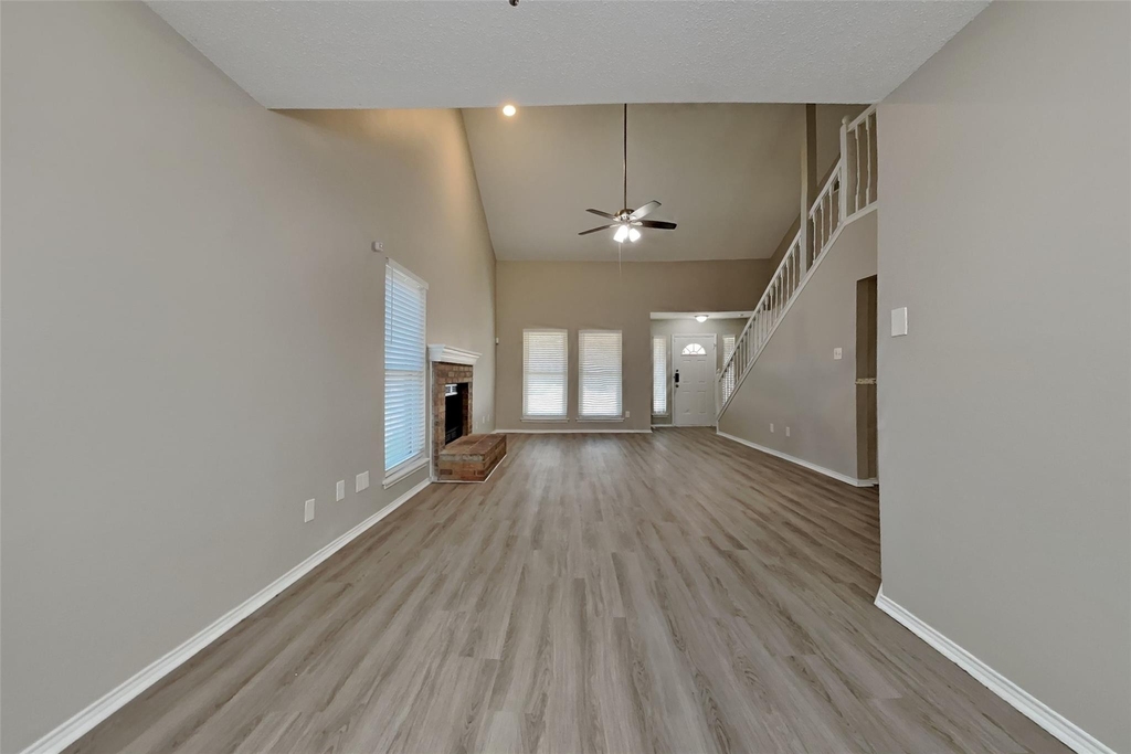 6332 Glen Knoll Drive - Photo 6