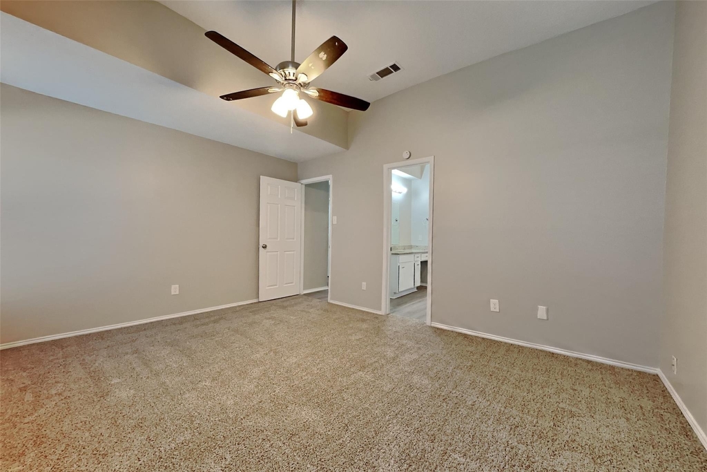 6332 Glen Knoll Drive - Photo 7