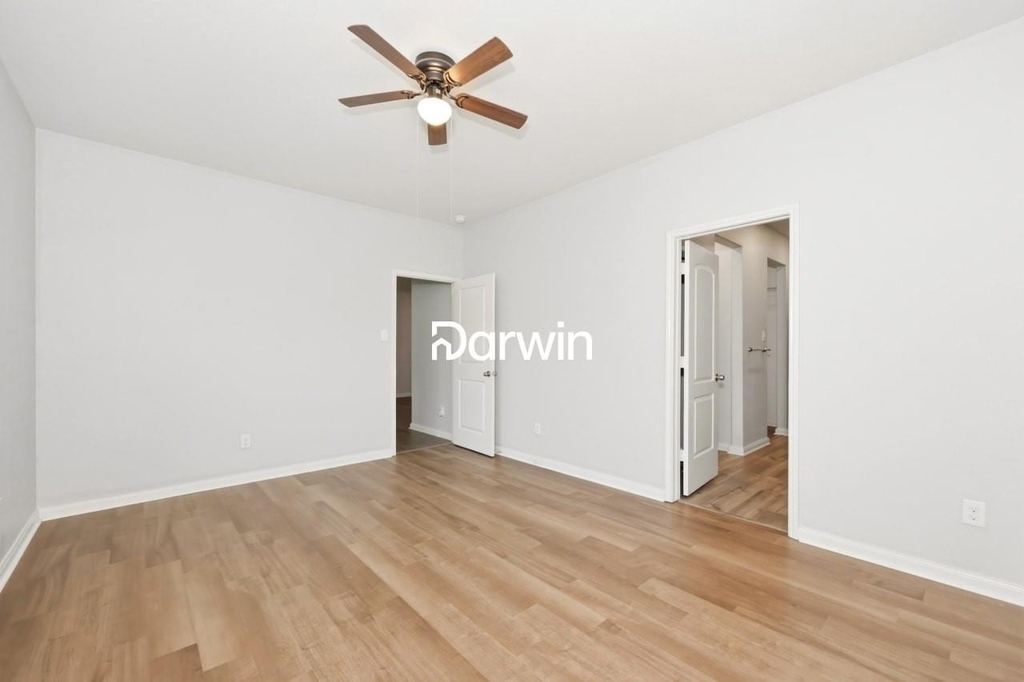 132 Bush Drive - Photo 5