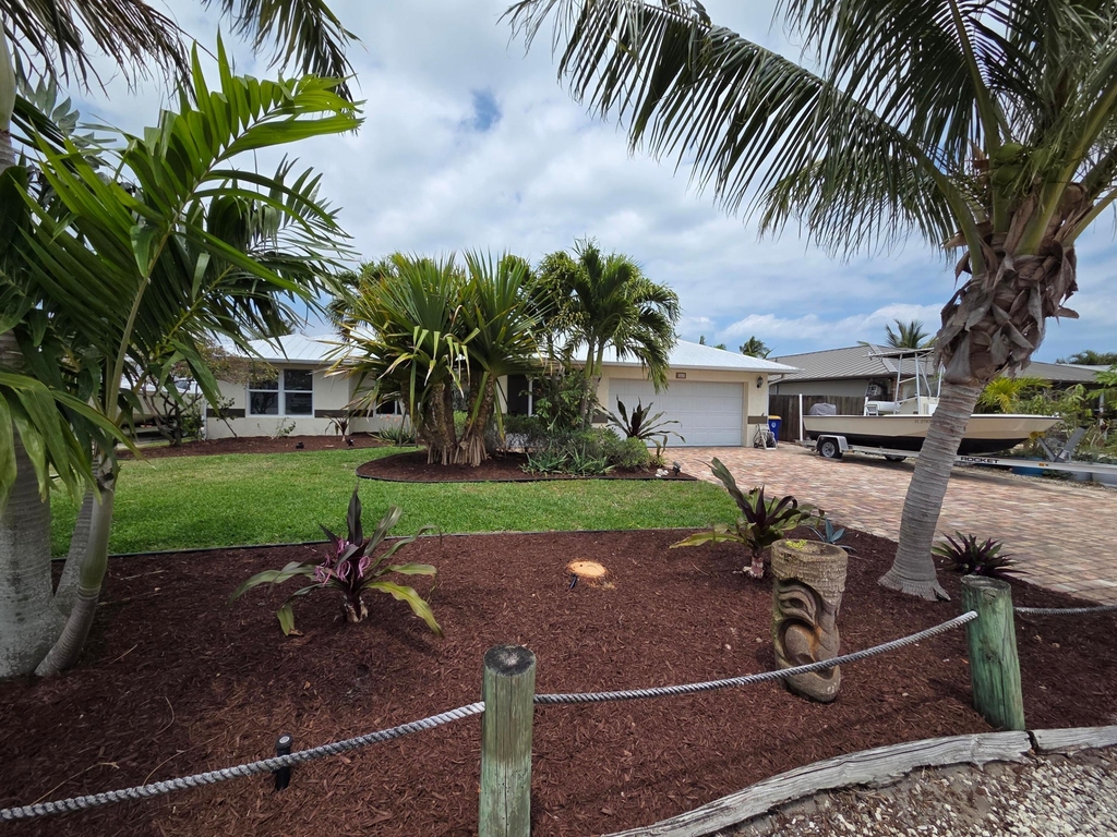 5501 Se Nassau Terrace - Photo 0