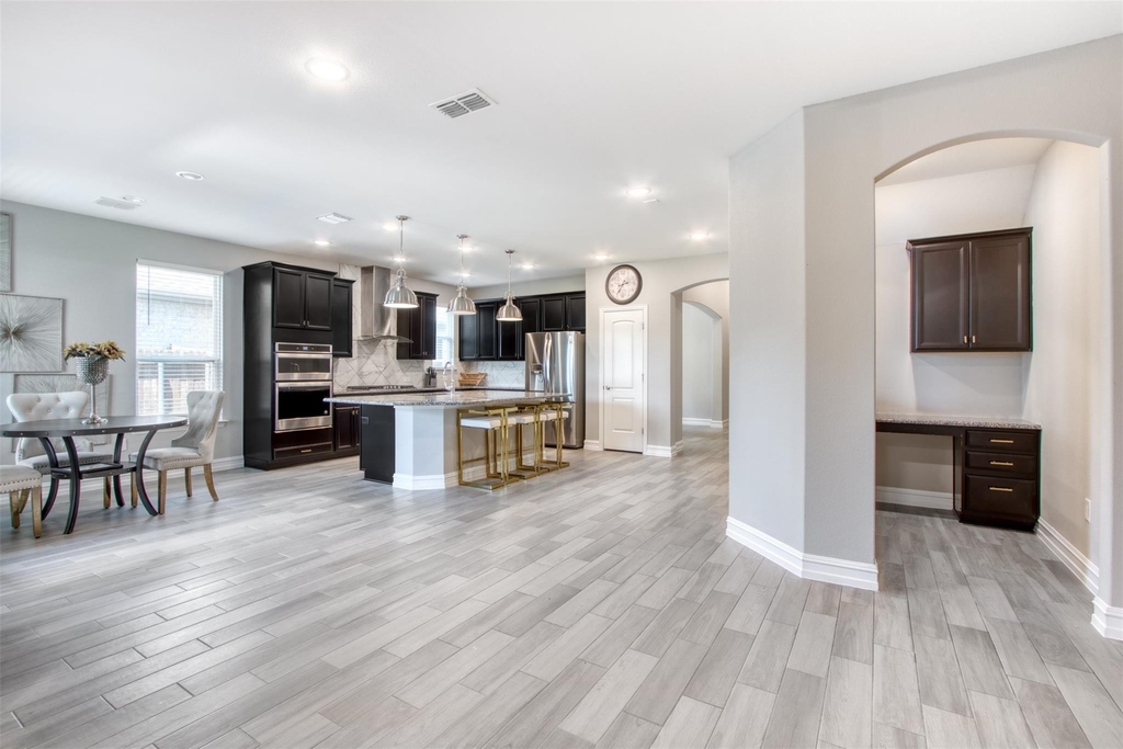 2701 Ash Avenue - Photo 10