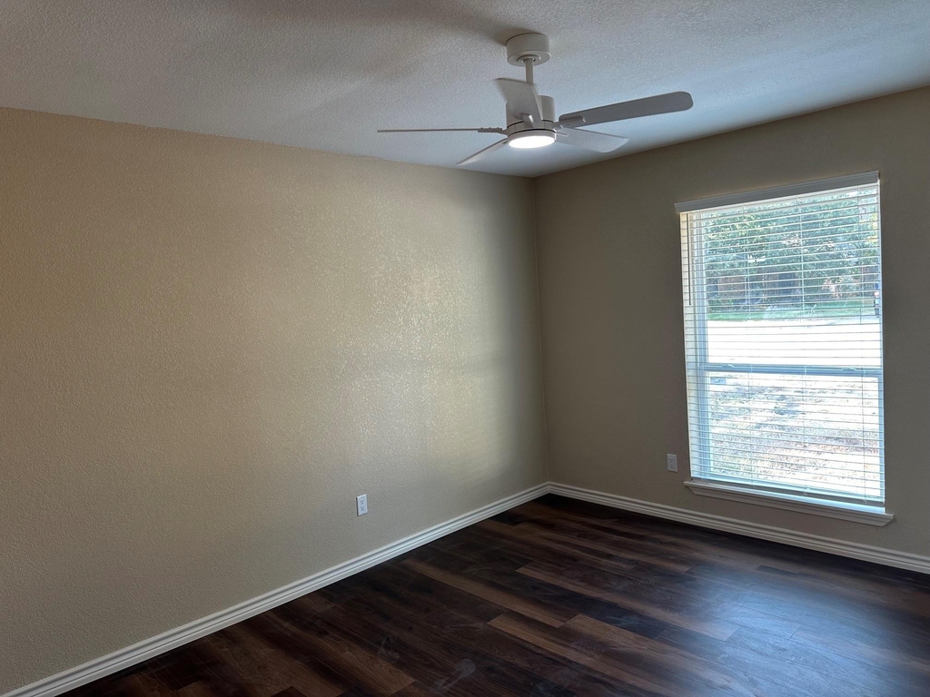 1418 Homestead Place - Photo 17