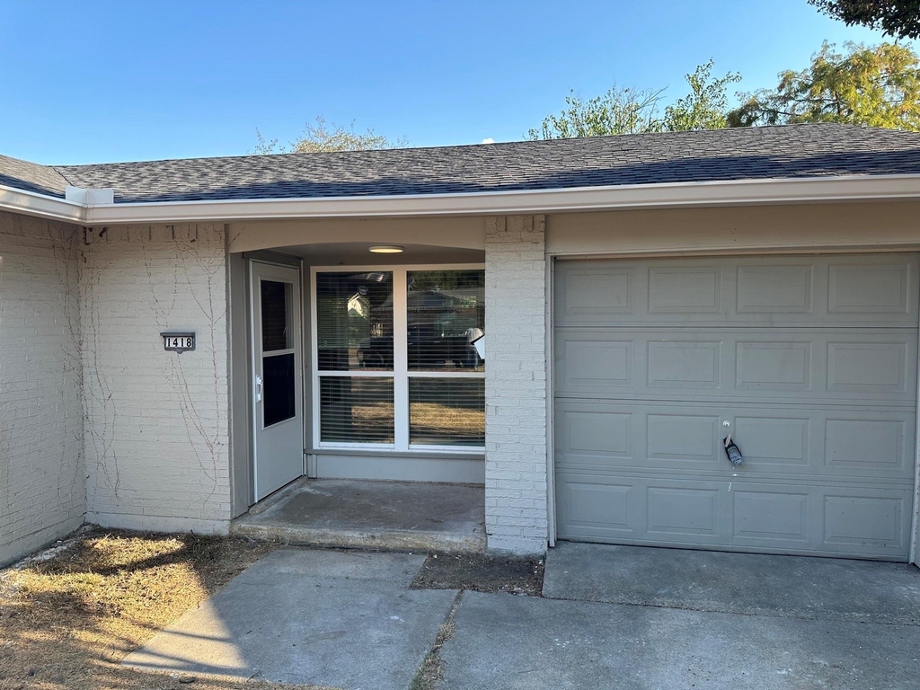 1418 Homestead Place - Photo 2
