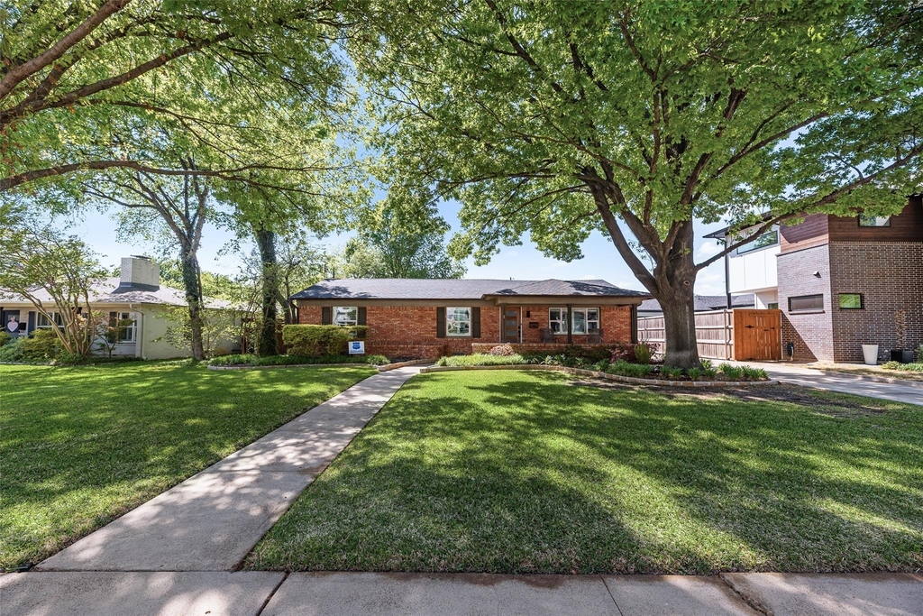 9911 Hurley Way - Photo 14