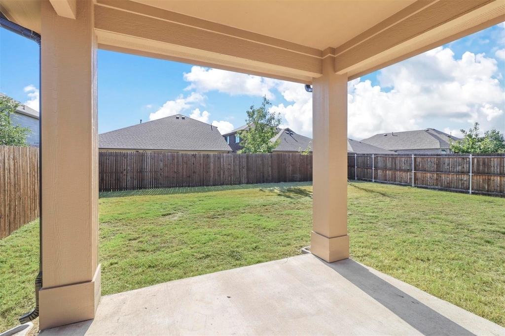 1105 Faringdon Drive - Photo 15