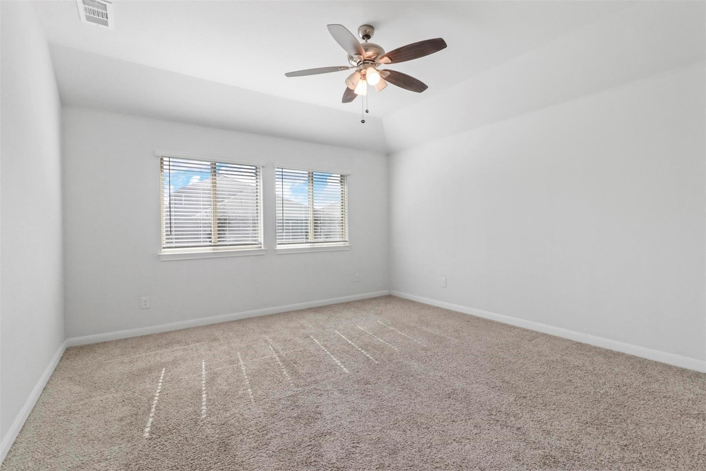 1105 Faringdon Drive - Photo 8