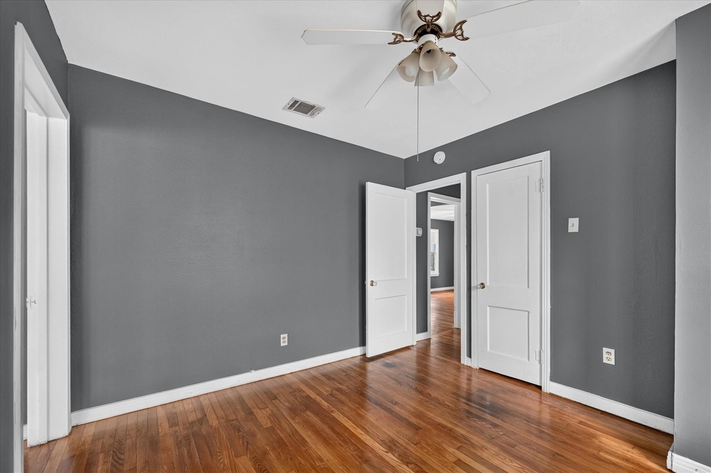 1211 S Montclair Avenue - Photo 25