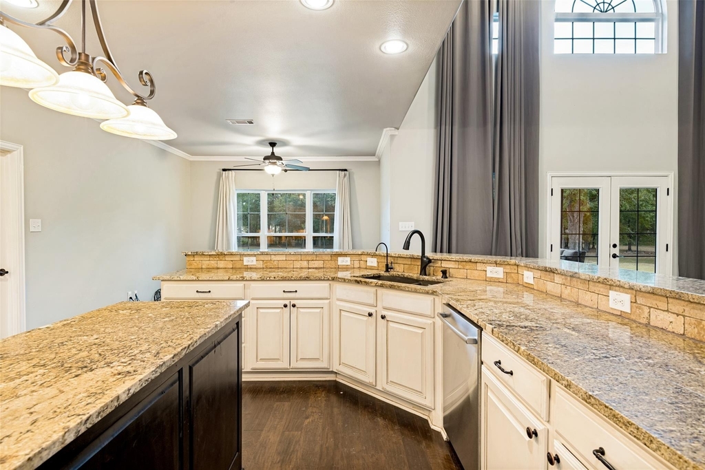 2144 Cross Creek Drive - Photo 17