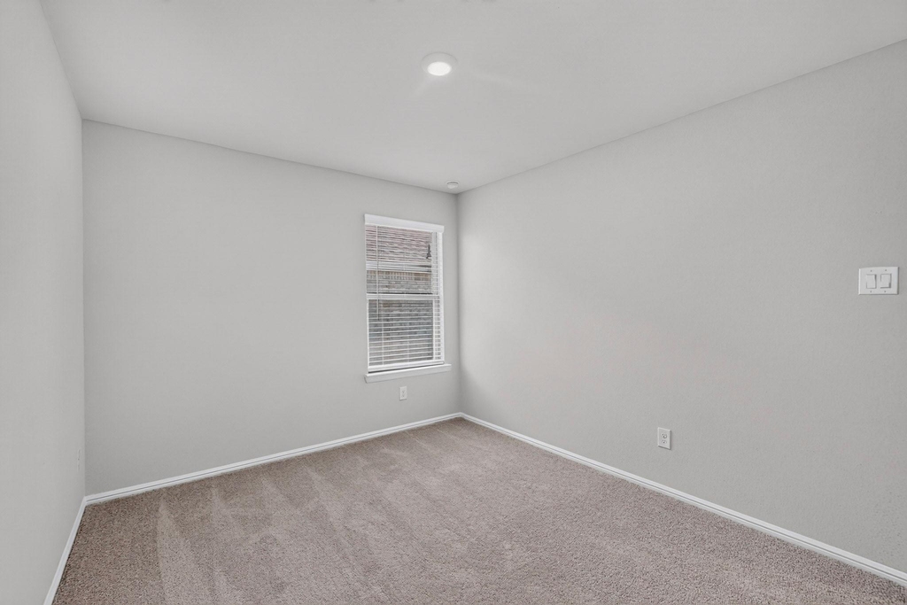 13052 Sandstone Street - Photo 32