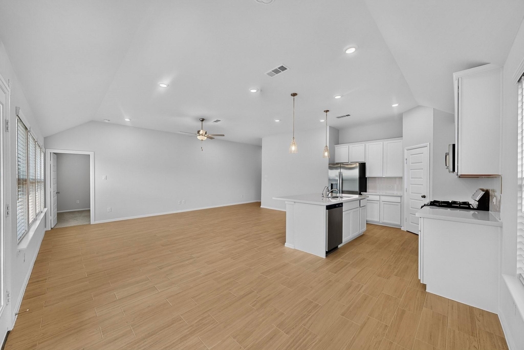 13052 Sandstone Street - Photo 8