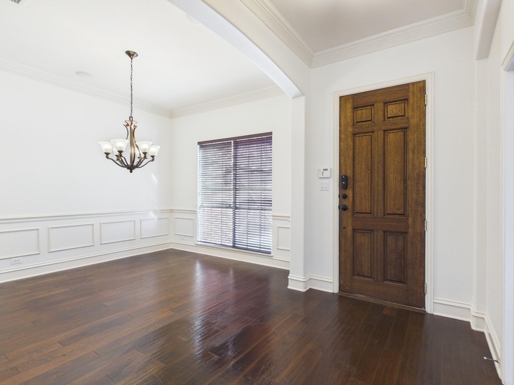 811 Ethan Road - Photo 5