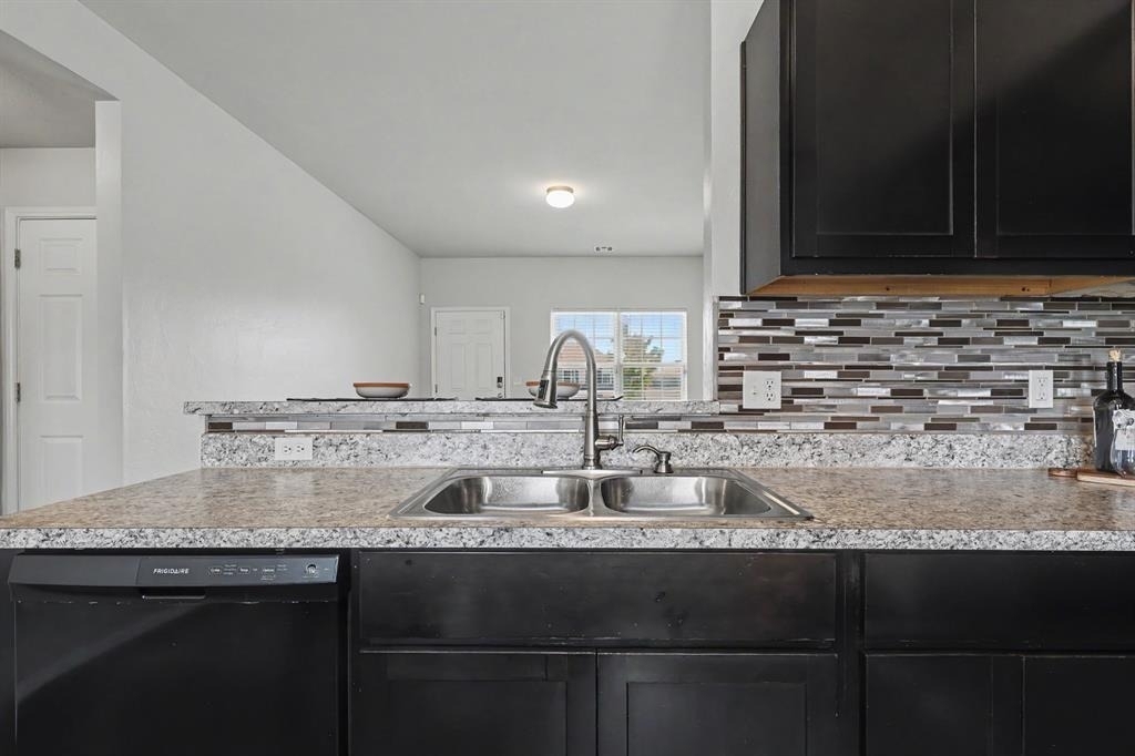 1007 N Deer Court Way - Photo 11