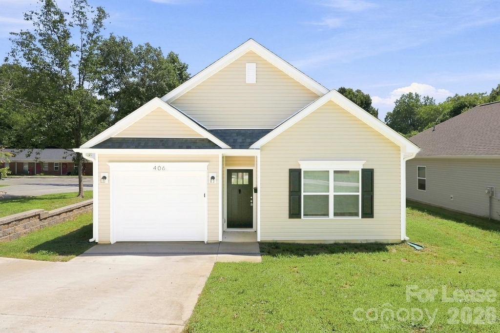 406 Killian Avenue - Photo 0