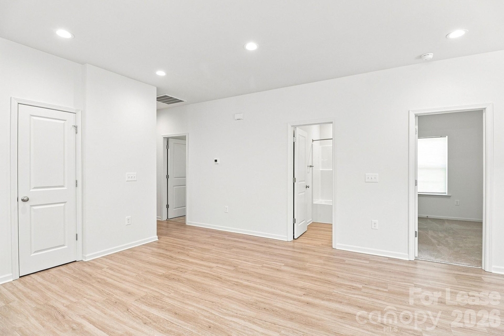 406 Killian Avenue - Photo 7