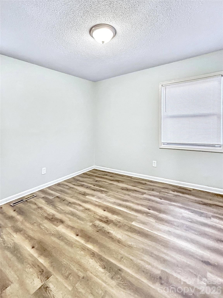 275 Efird Street - Photo 5