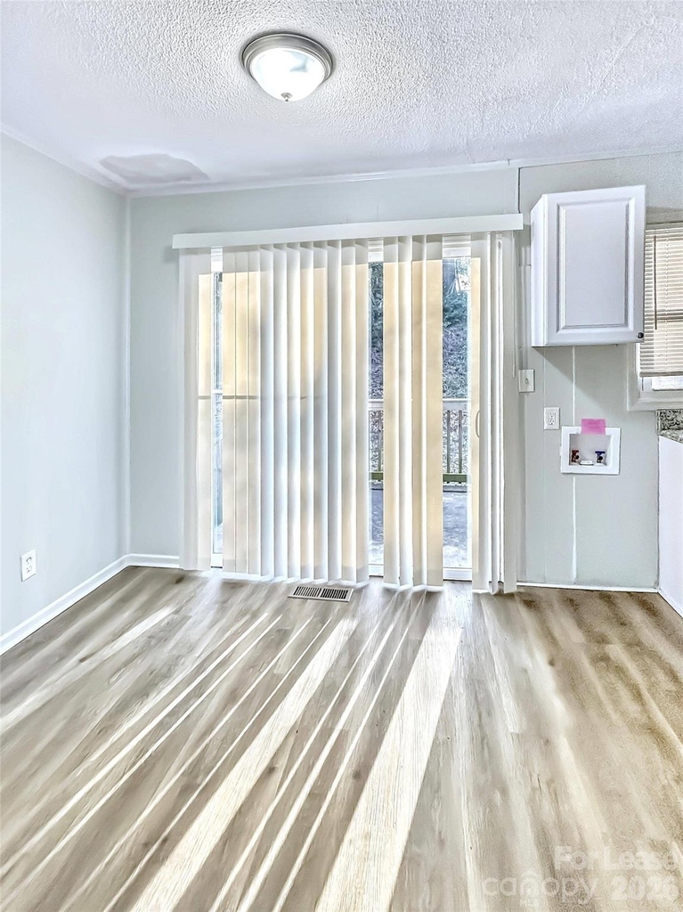 275 Efird Street - Photo 3