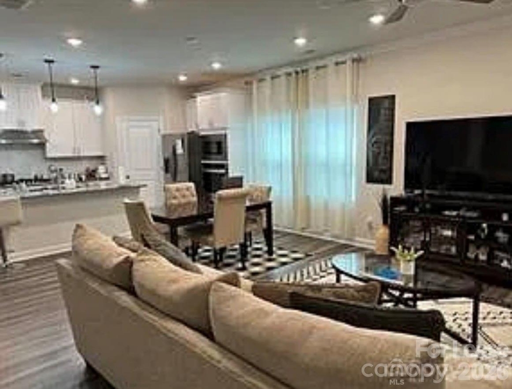 135 Emmett Drive - Photo 7