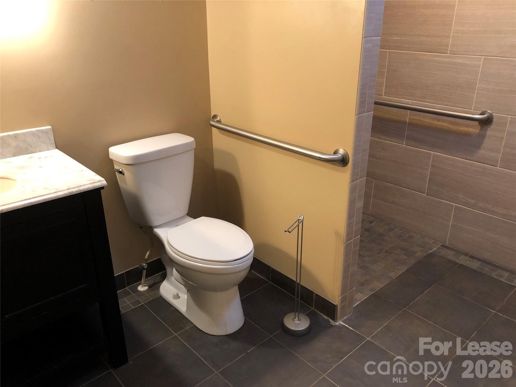 823 Tadlock Place - Photo 23