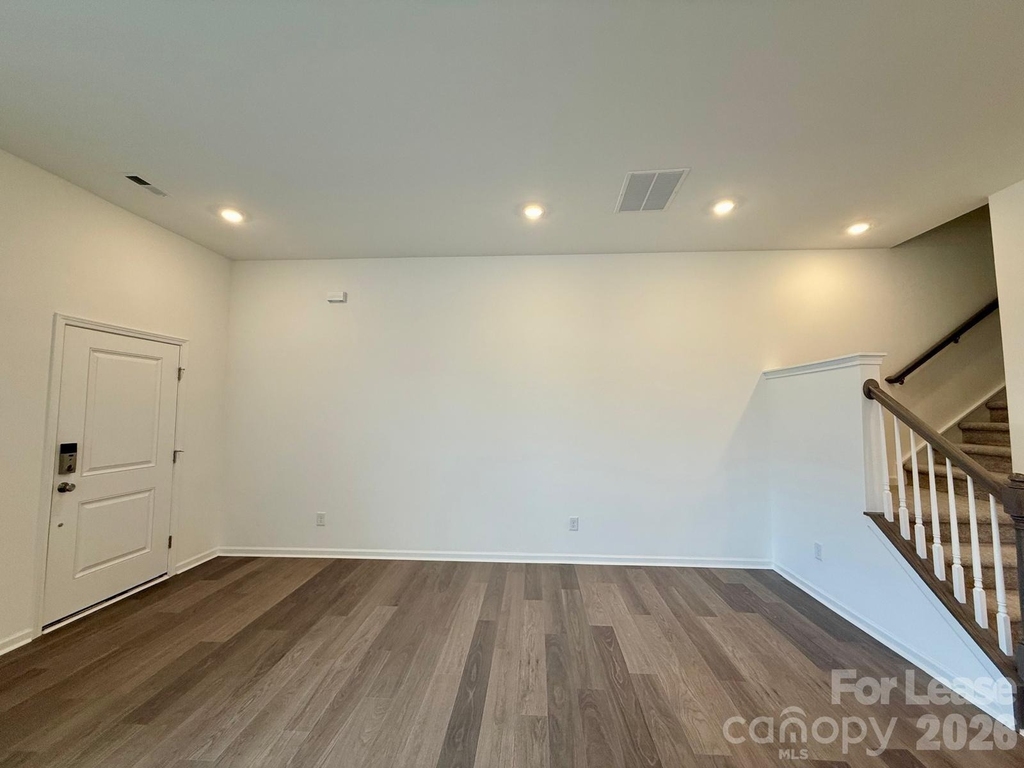 206 Silver Fleet Drive - Photo 8