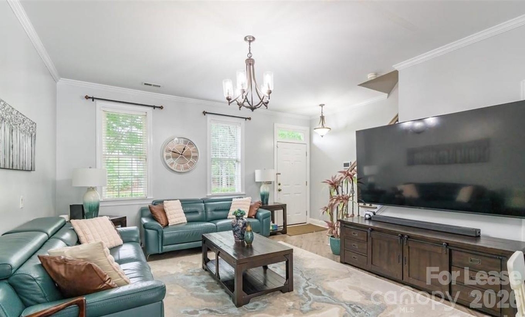 5623 Fetzer Avenue Nw - Photo 2