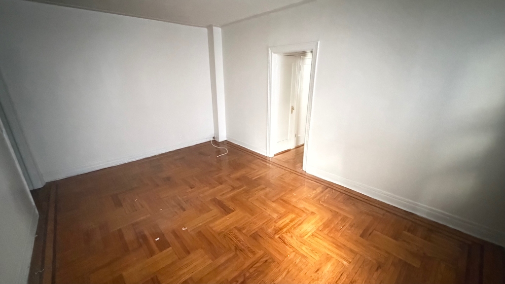 94-5 35th Avenue - Photo 13