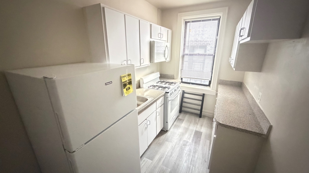 94-5 35th Avenue - Photo 2