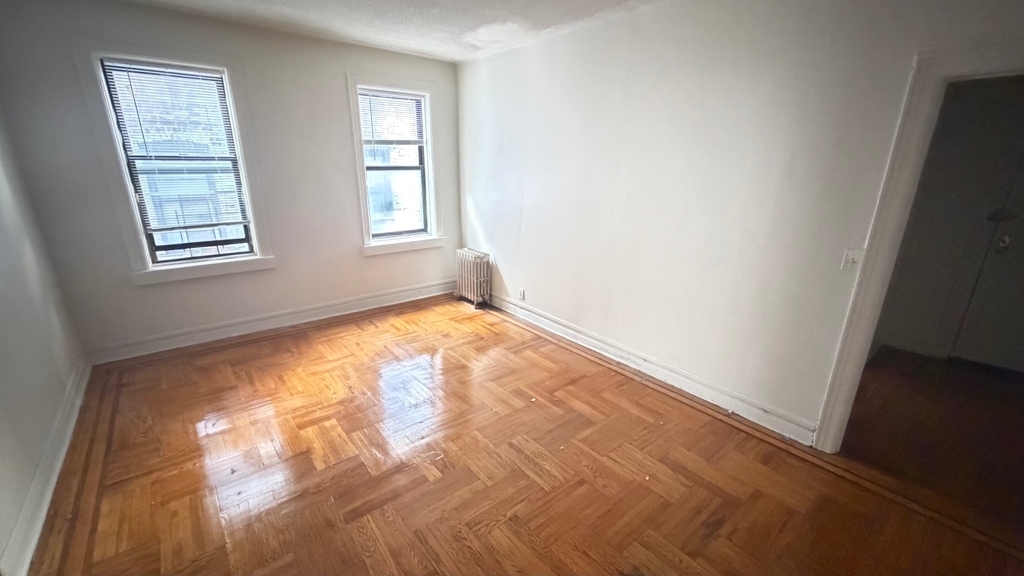 94-5 35th Avenue - Photo 10