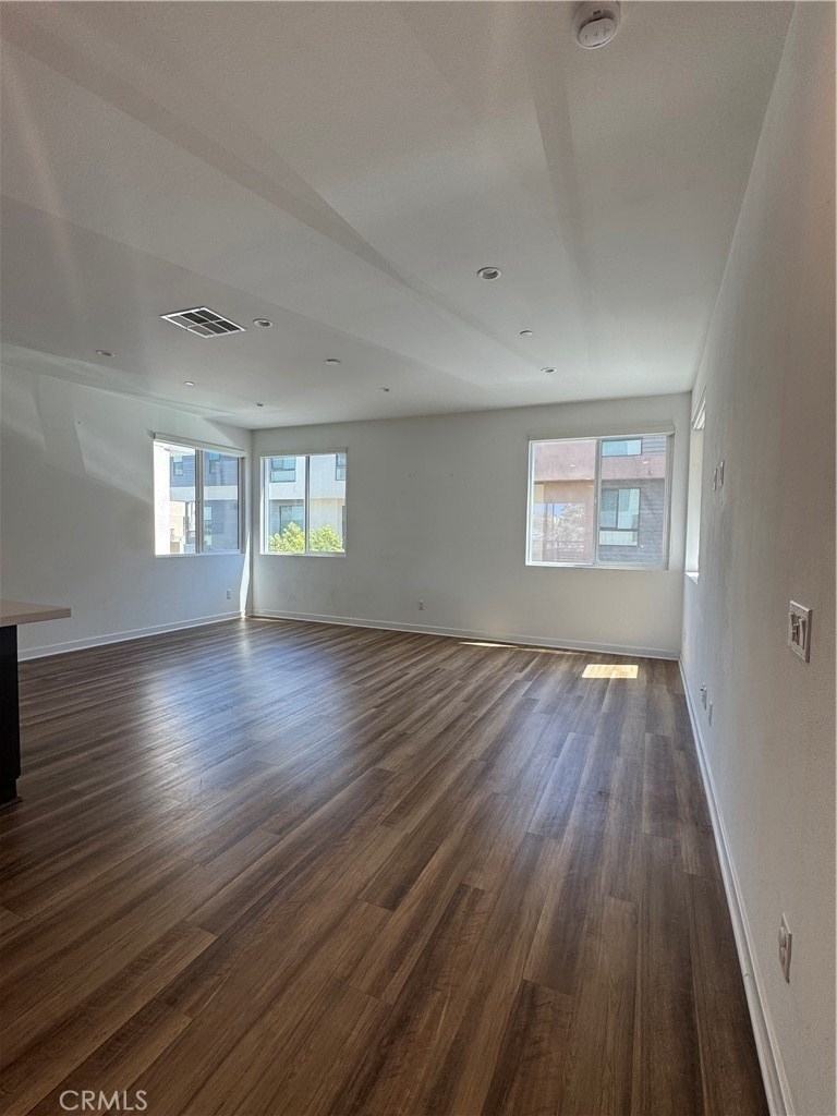 1654 Pomona - Photo 13