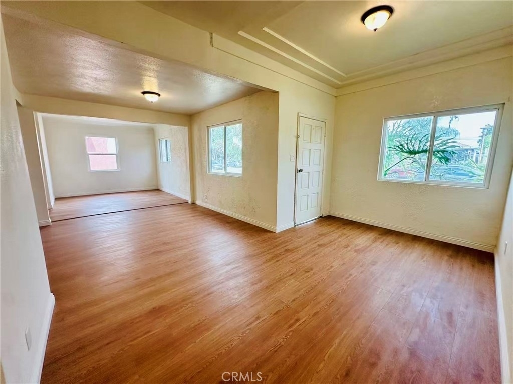 3320 Tenaya Avenue - Photo 5