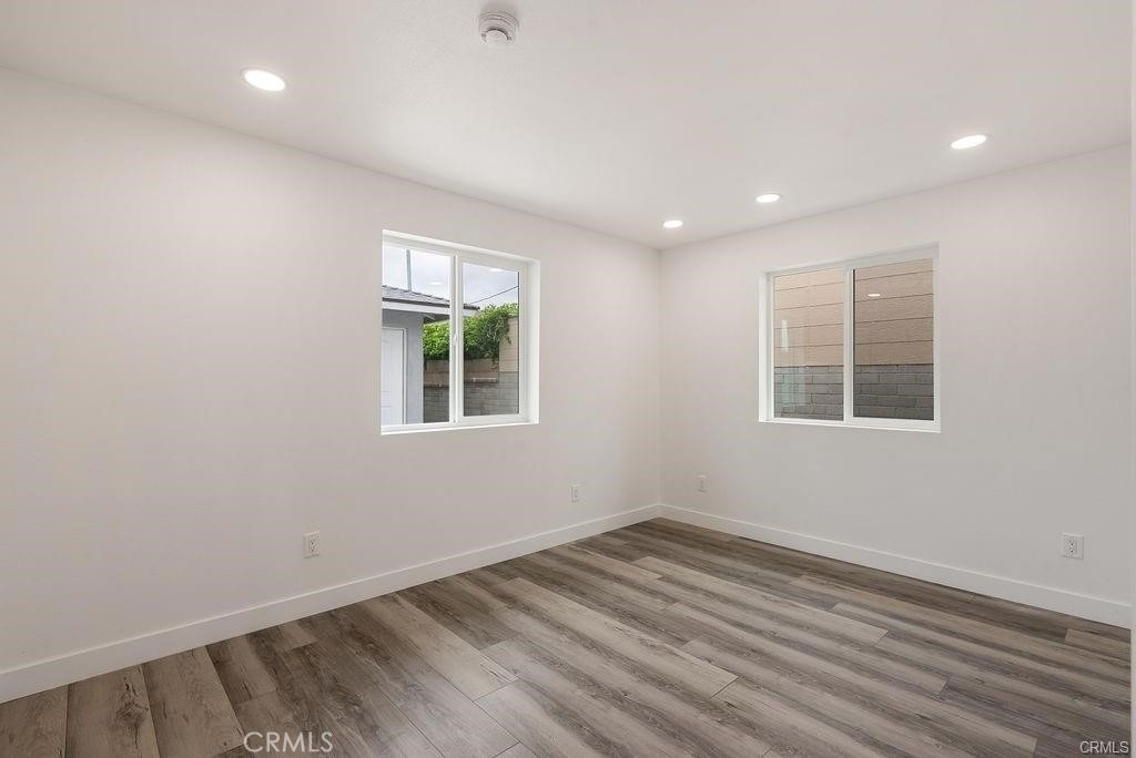 11585 Embree Drive - Photo 8