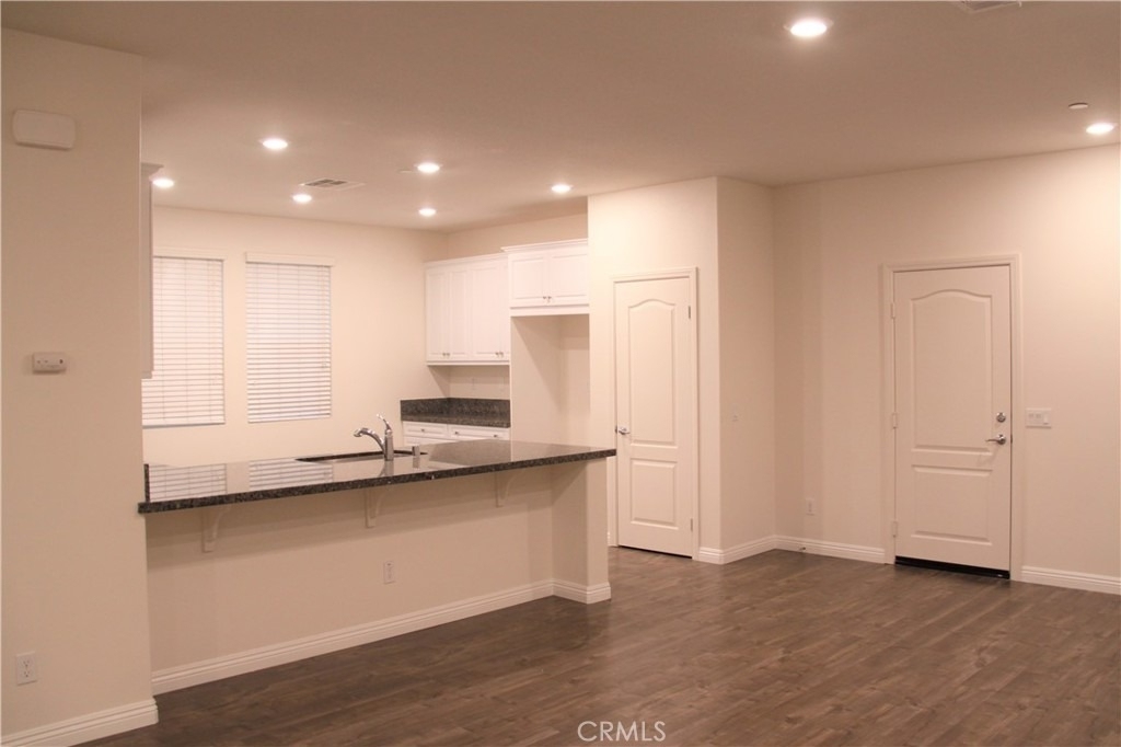 6105 Rosewood Way - Photo 8