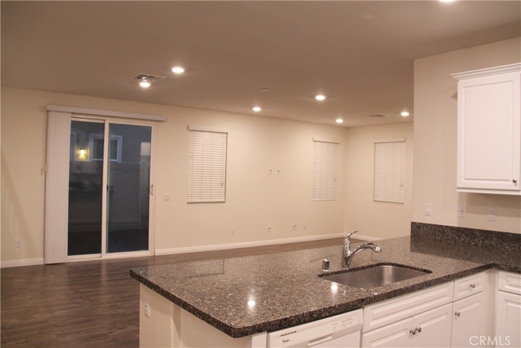 6105 Rosewood Way - Photo 10