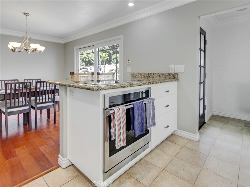 6241 Mar Vista Drive - Photo 10