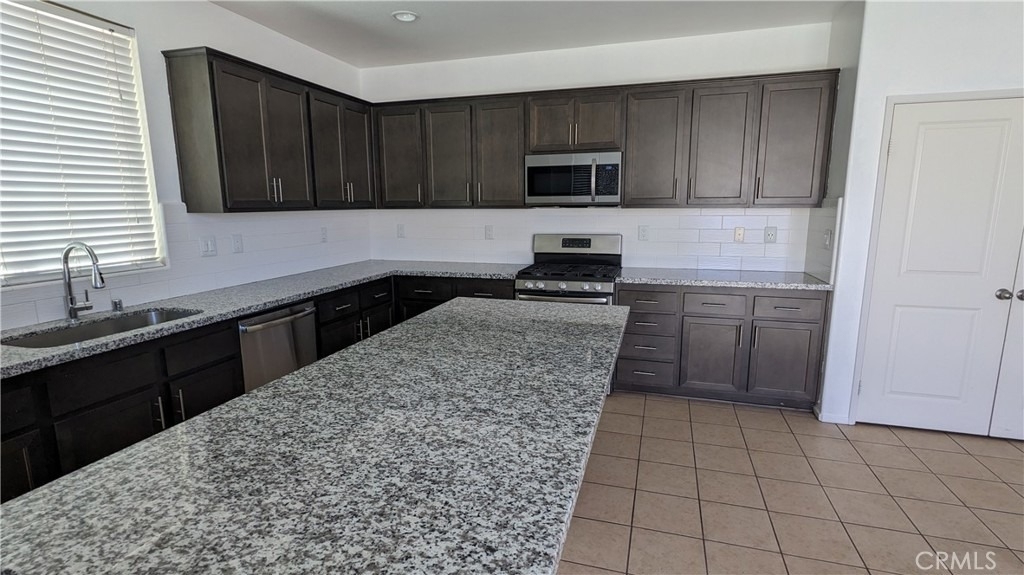 1378 Alpine Avenue - Photo 2