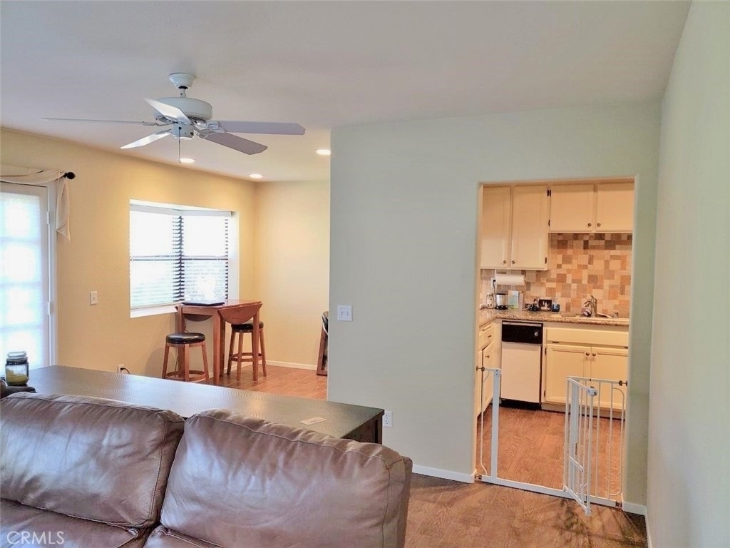 1718 Tecalote Drive - Photo 9