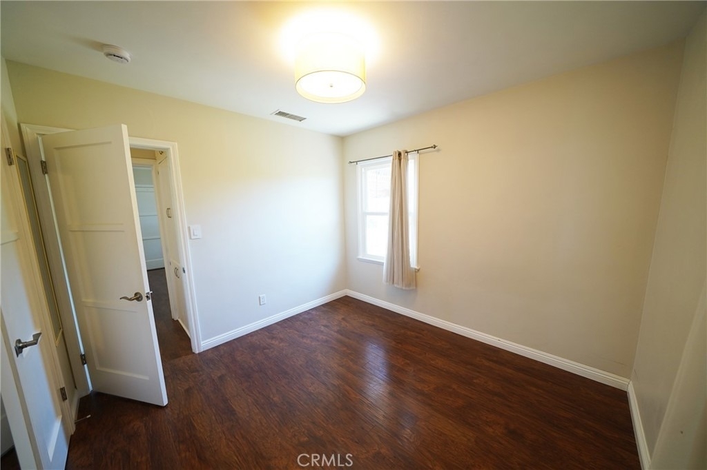 11252 Delano - Photo 9
