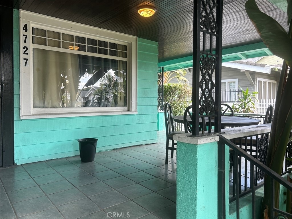 4727 Oakwood Avenue - Photo 32
