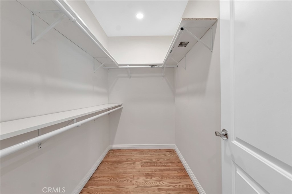 19815 Bassett Street - Photo 18