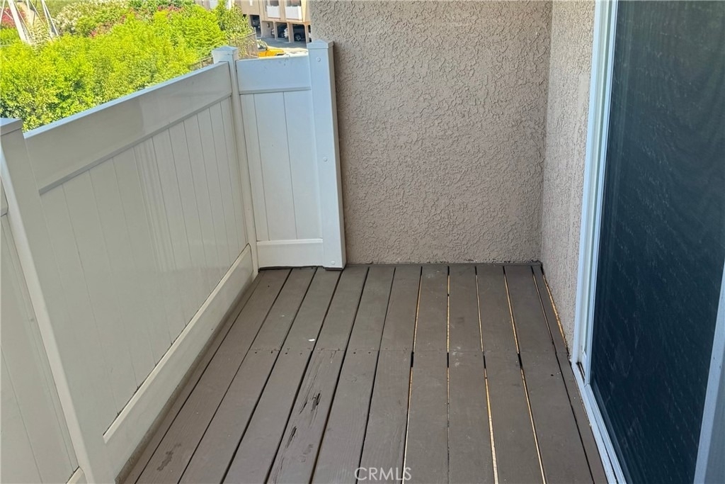 10331 Lindley - Photo 8