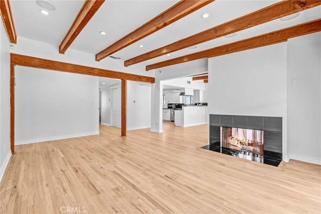 6106 Wilkinson Avenue - Photo 7