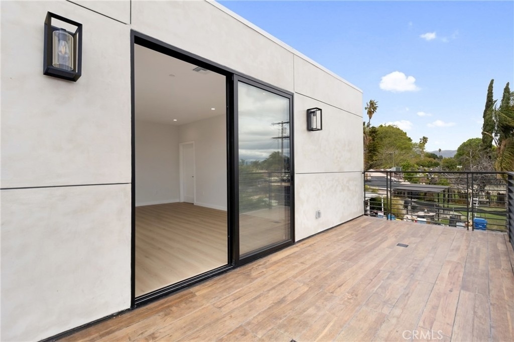 6830 N Lubao Avenue - Photo 24