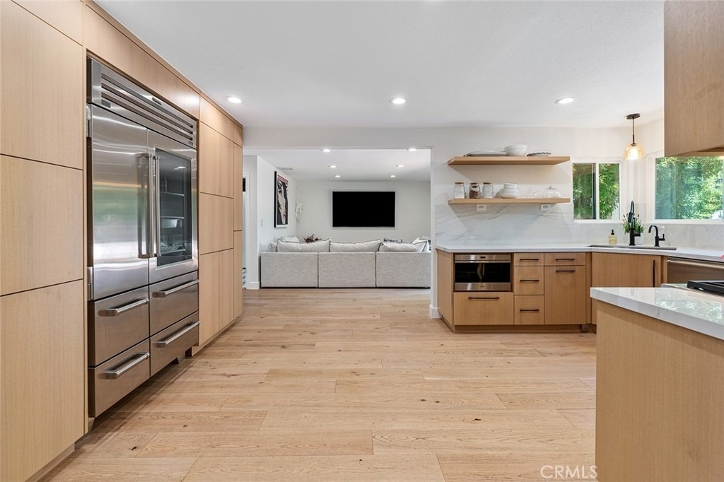 22955 Collins - Photo 47