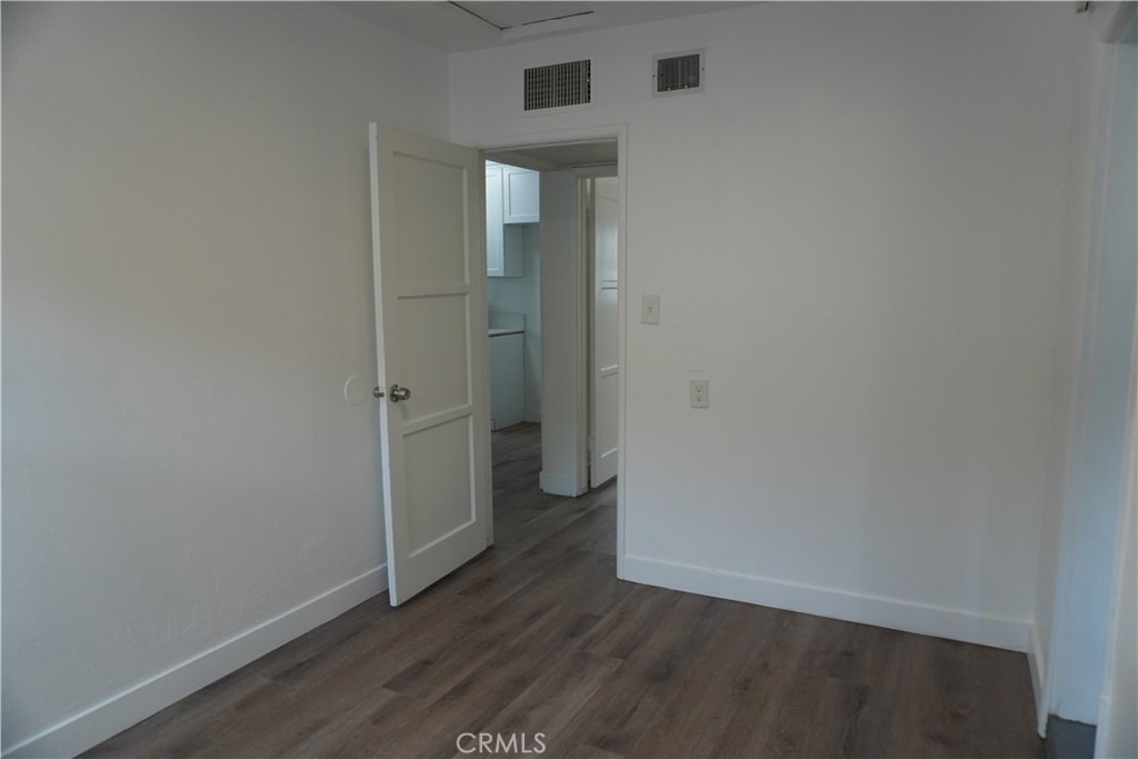 845 Olive Street W - Photo 14